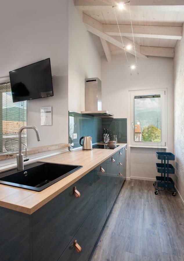 La Bellavita Del Garda Luxury Apartments Сан-Феліче-дель-Бенако Екстер'єр фото